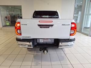 Toyota Hilux 2.8GD-6 double cab Raider auto - Image 5