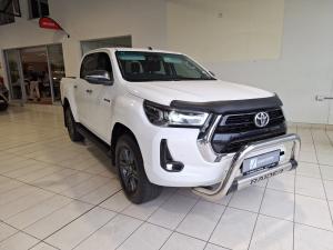 Toyota Hilux 2.8GD-6 double cab Raider auto - Image 1