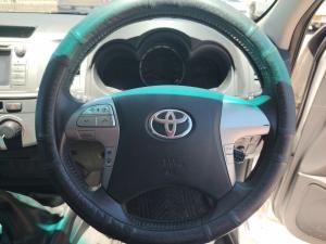 Toyota Hilux 3.0D-4D Xtra cab 4x4 Raider Dakar edition - Image 8