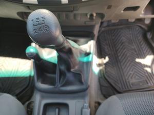 Toyota Hilux 3.0D-4D Xtra cab 4x4 Raider Dakar edition - Image 11