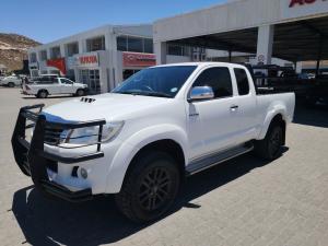 Toyota Hilux 3.0D-4D Xtra cab 4x4 Raider Dakar edition - Image 18