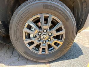 Toyota Land Cruiser Prado 2.8GD TX - Image 11