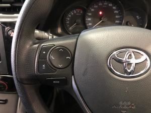 Toyota Corolla Quest 1.8 Plus manual - Image 9