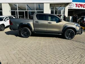 Toyota Hilux 2.8GD-6 double cab Legend auto - Image 3