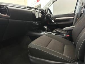 Toyota Hilux 2.8GD-6 double cab 4x4 Raider auto - Image 7