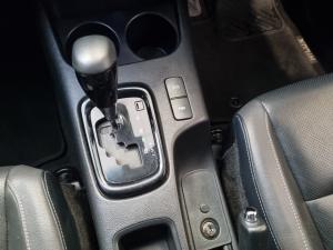 Toyota Hilux 2.8GD-6 double cab 4x4 Legend auto - Image 12