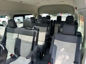 Toyota Quantum 2.8 SLWB bus 14-seater GL manual - Image 11