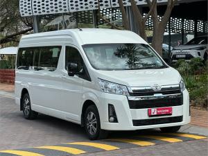 Toyota Quantum 2.8 SLWB bus 14-seater GL manual - Image 1