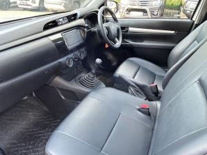 Toyota Hilux 2.4GD single cab S (aircon) - Image 7