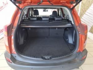 Toyota RAV4 2.5 AWD VX - Image 18