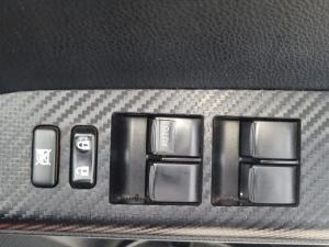 Toyota RAV4 2.5 AWD VX - Image 24