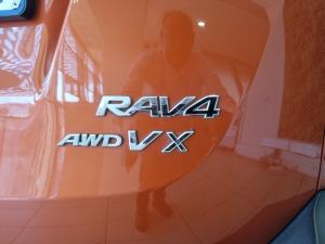 Toyota RAV4 2.5 AWD VX - Image 25