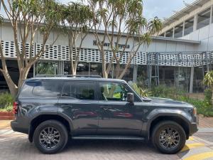 Toyota Land Cruiser Prado 2.8GD TX - Image 3