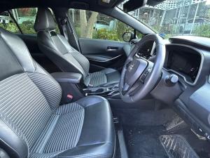 Toyota Corolla 1.8 Hybrid XR - Image 7