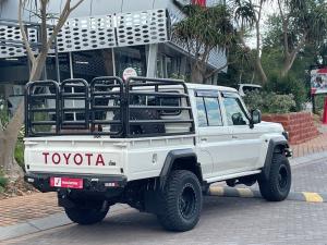 Toyota Land Cruiser 79 2.8GD-6 double cab - Image 2