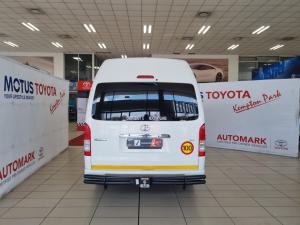 Toyota Hiace 2.5D-4D bus 14-seater GL - Image 5