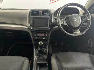 Suzuki Vitara Brezza 1.5 GLX - Image 6
