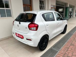 Toyota Vitz 1.0 XR auto - Image 2