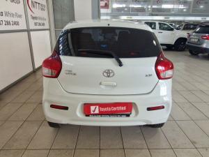 Toyota Vitz 1.0 XR AMT - Image 5