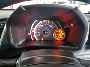 Toyota Vitz 1.0 XR AMT - Image 9