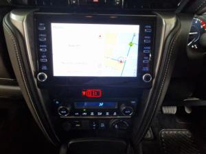 Toyota Fortuner 2.8 GD-6 4X4 VX automatic - Image 13