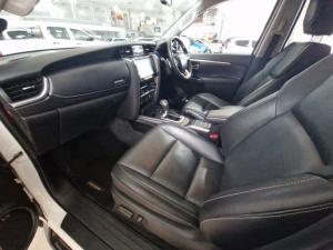 Toyota Fortuner 2.8 GD-6 4X4 VX automatic - Image 7