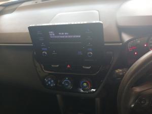 Toyota Corolla Cross 1.8 XI - Image 12