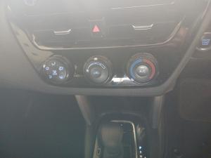 Toyota Corolla Cross 1.8 XI - Image 14