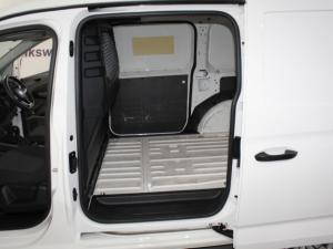 Volkswagen Caddy Maxi Cargo 2.0TDiP/V - Image 9