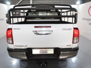 Toyota Hilux 2.4 GD-6 Raider X 4X4 automaticD/C - Image 5