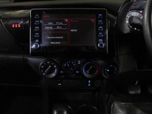 Toyota Hilux 2.4 GD-6 Raider X 4X4 automaticD/C - Image 8
