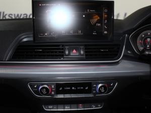Audi Q5 40 TDI Quattro StronicAdvanced - Image 11
