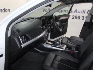 Audi Q5 40 TDI Quattro StronicAdvanced - Image 18