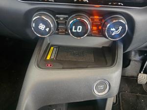 Nissan Magnite Kuro 1.0T CVT - Image 14
