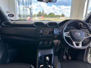 Nissan Magnite 1.0 Visia AMT - Image 7