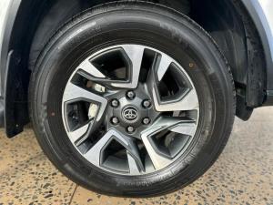 Toyota Fortuner 2.4GD-6 4X4 automatic - Image 15