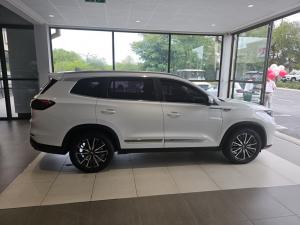 Chery Tiggo 8 PRO 1.6 Tdgi Distinction DCT - Image 3