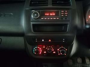 Renault Kwid 1.0 Expression / Life / Evolution 5-Door - Image 17