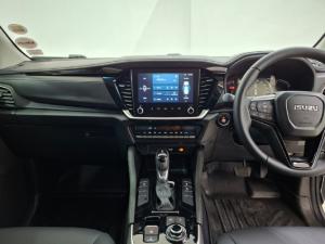 Isuzu mu-X 3.0TD LSE 4WD - Image 12