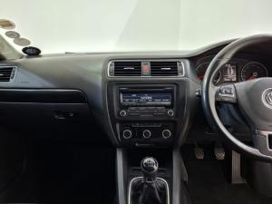 Volkswagen Jetta 1.4TSI Comfortline - Image 10