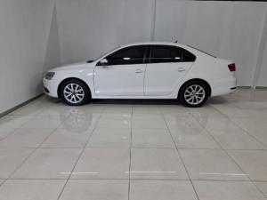 Volkswagen Jetta 1.4TSI Comfortline - Image 2