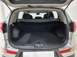 Kia Sportage 2.0 - Image 6
