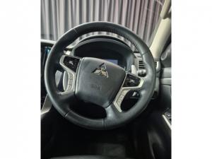 Mitsubishi Pajero Sport 2.4DI-D 4x4 - Image 9