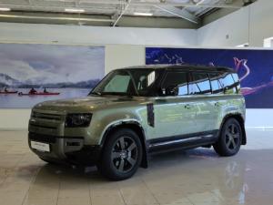 Land Rover Defender 110 D300 X-Dynamic HSE - Image 3