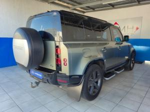 Land Rover Defender 110 D240 X-Dynamic HSE - Image 4