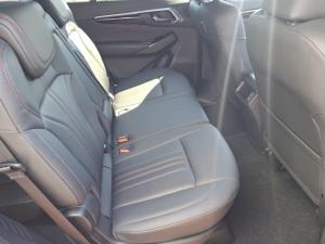 Isuzu mu-X 3.0TD Onyx XT 4WD - Image 10