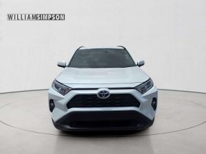 Toyota RAV4 2.0 GX auto - Image 2