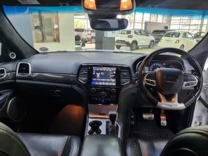 Jeep Grand Cherokee Trackhawk - Image 20