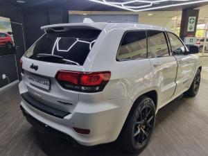 Jeep Grand Cherokee Trackhawk - Image 5