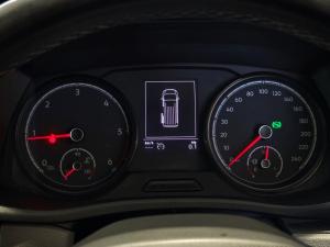 Volkswagen Transporter 2.0TDI Kombi SWB Trendline auto - Image 11